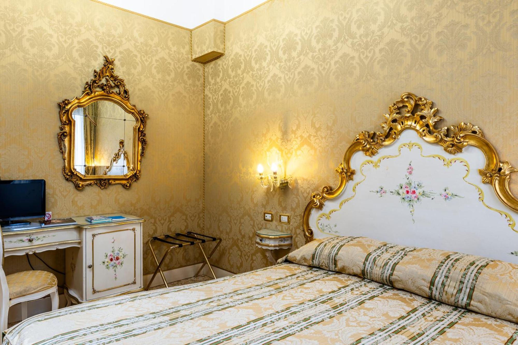 Hotel Ca' Dogaressa Venise Extérieur photo