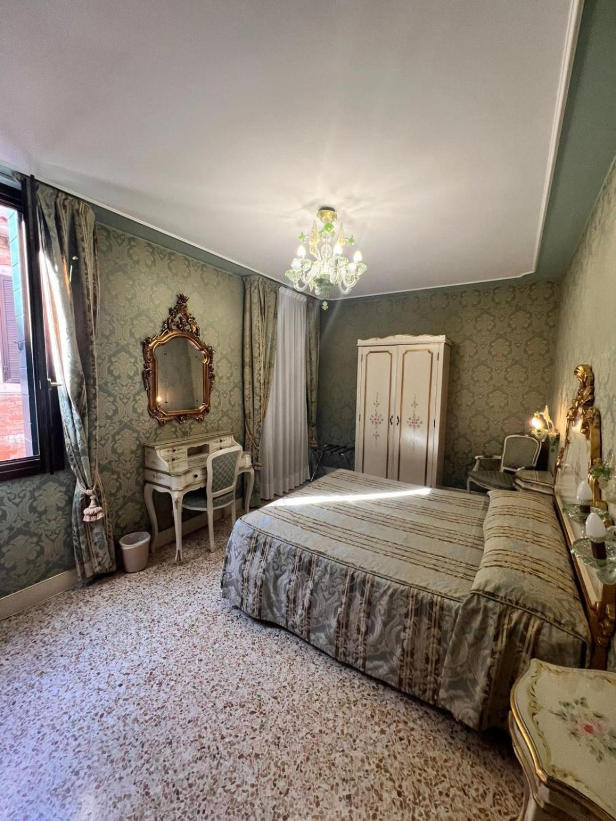 Hotel Ca' Dogaressa Venise Extérieur photo
